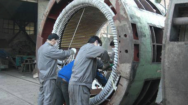 西瑪高壓電機(jī)反向制動(dòng)與能量制動(dòng)功能的特點(diǎn)。