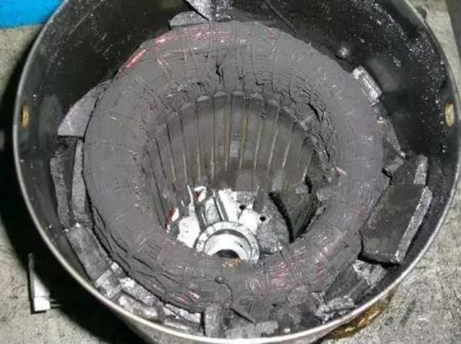 可能導(dǎo)致低壓電機(jī)燒毀的原因有哪些？